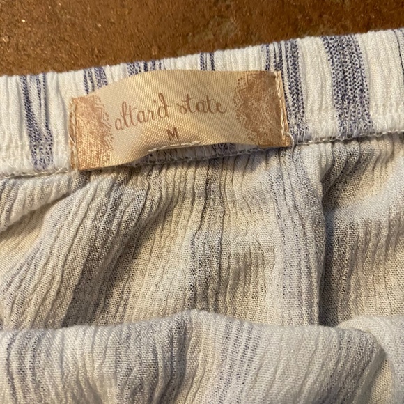 Altar’d State M off the shoulder embroidered bell sleeve boho top - Picture 7 of 8